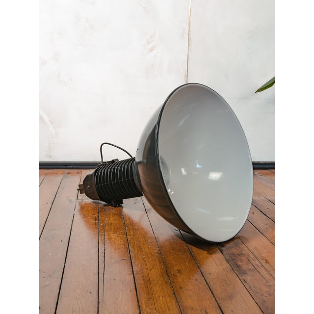 HDK Black Enamel and Black Cast Aluminum Factory Pendant Light from Philips, Holland, 1950s For Sale - Image 11 of 14