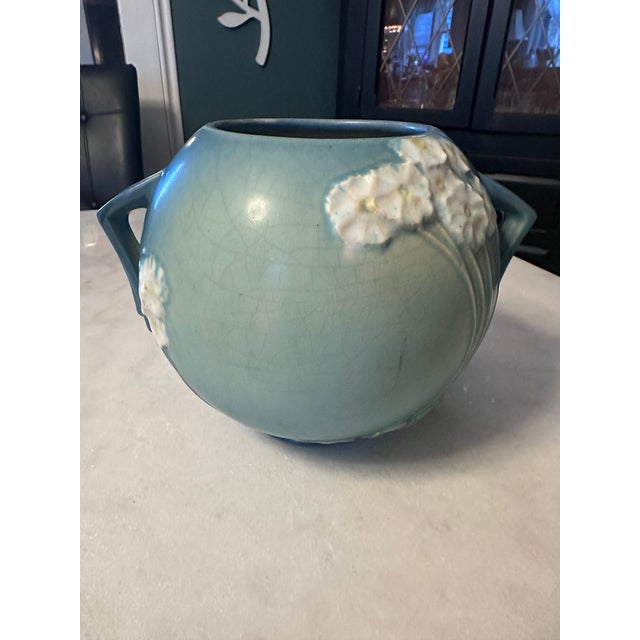 1930s Roseville Pottery Primrose Art Deco Jardiniere Vase "285-6" Blue 1932 For Sale - Image 5 of 9