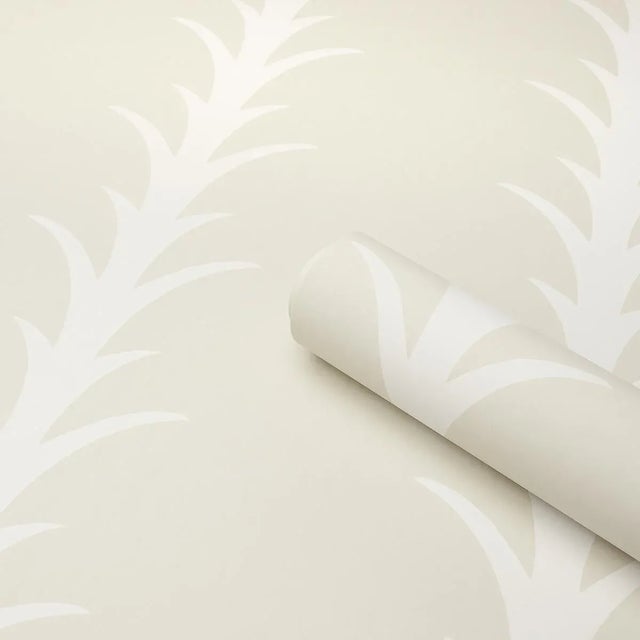 Schumacher Schumacher x Celerie Kemble Acanthus Stripe Wallpaper in Ivory on Neutral For Sale - Image 4 of 4