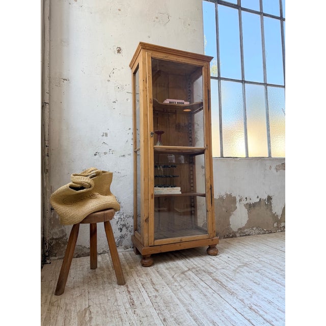 Brown 19th Century English Pine Display Case, 1890s For Sale - Image 8 of 18