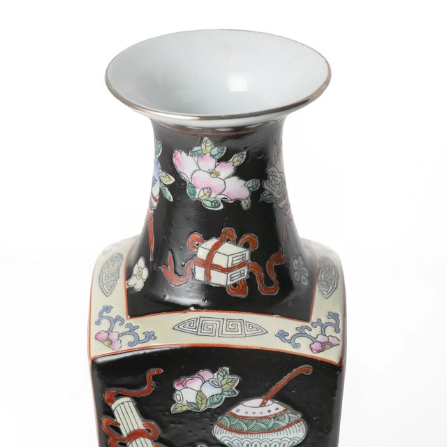Hand-Painted Antique Chinese Vase For Sale In Denver - Image 6 of 7