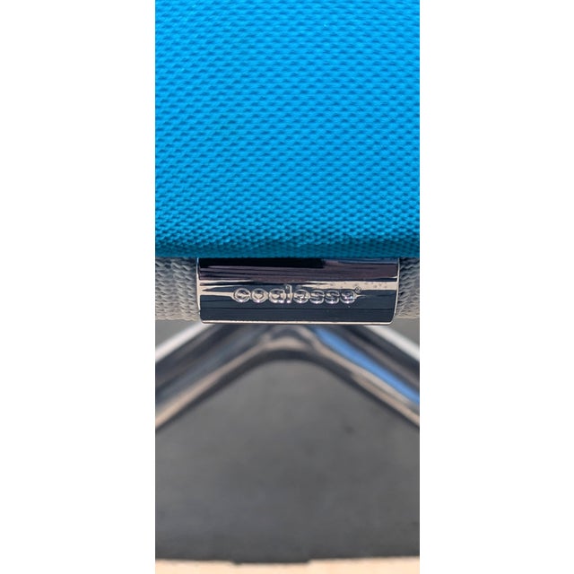 Modern 2 Steelcase Coalesse Sw_1 Lounge Chairs Featuring a Striking Bright Blue Upholstery and a Sleek Aluminum Swivel Base. For Sale - Image 3 of 9