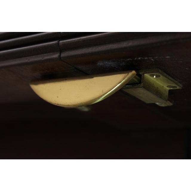 Smith & Watson Banded Inlaid Mahogany Pedestal Double Dining Table For Sale - Image 10 of 17