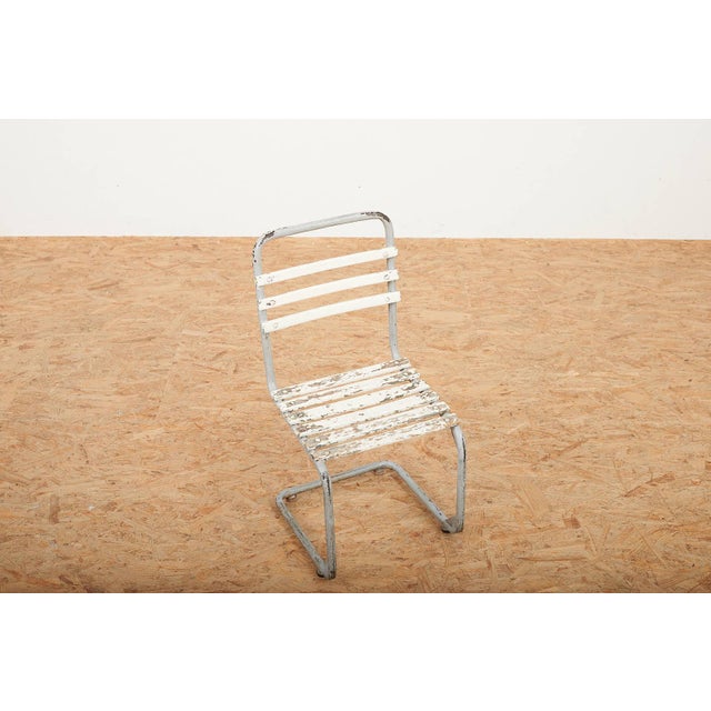 Children's Chair with Galvanized Tubular Steel Frame and White-Painted Wooden Slats, 1930s For Sale - Image 6 of 12