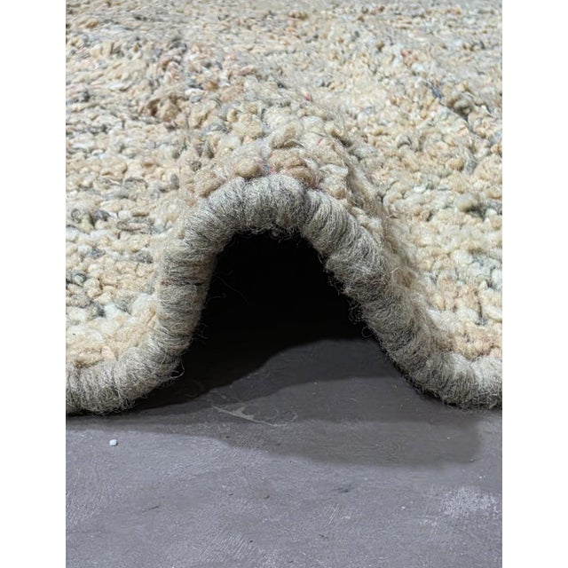 Mid-Century Modern Moroccan Vintage Beni Mguild Wool Rug - 9.8 X 6.5 Ft For Sale - Image 3 of 6