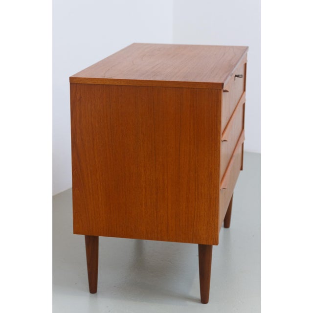 Danish Modern Teak Dresser, 1960s For Sale - Image 18 of 18