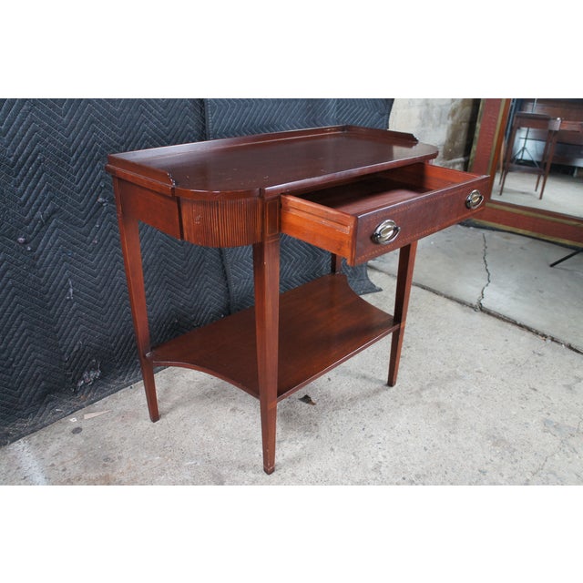 Mersman Mid 20th Century Mersman English Regency Style Mahogany Inlaid Console Entry Table For Sale - Image 4 of 12