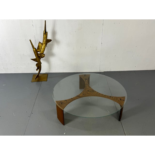 Mid-Century Modernist Round Wenge and Glass Coffee Table, 1960s For Sale - Image 15 of 16