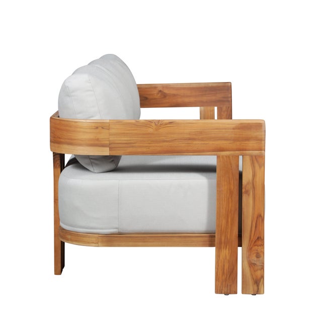 Introducing the Paradiso collection. A fresh new look for your outside furniture. Entertain your friends and family out on...