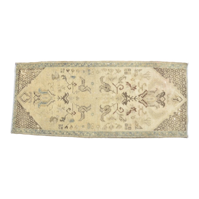 Mid 20th Century 2x3 Mini Turkish Rug For Sale