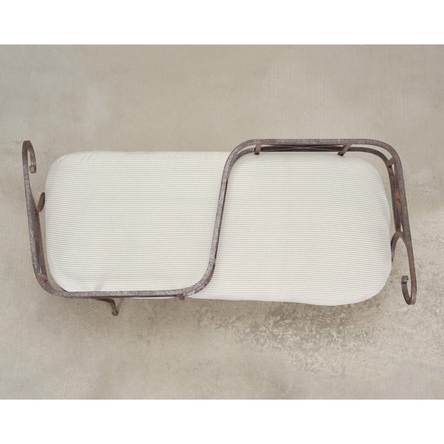20th C. French Neoclassical Iron Tête-À-Tête Garden Bench For Sale In Sacramento - Image 6 of 18