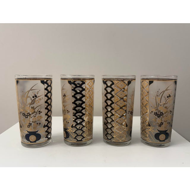 Mid-Century Modern Vintage Culver Mid-Century Highball Tumblers With 22k Gold Asian-Inspired Motifs – Set of 4 For Sale - Image 3 of 11
