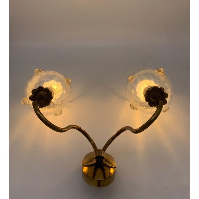 Murano Glass and Gold Leaf Wall Lamps attributed to Seguso, 1960s, Set of 2 For Sale - Image 4 of 5