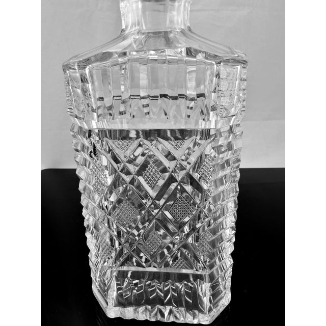 This is a rare and elegant Master Cutter Waterford decanter. It has beautiful intricate cutting patterns, which allows the...