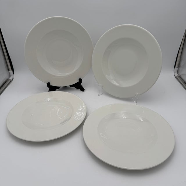 Wedgwood Dinner Plates in Vogue Pattern Set of 4 10 5/8" All White, Undecorated, Rim, No Trim 7" well No chips or cracks.