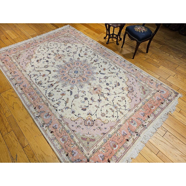 Persian Tabriz Rug, Hand-Knotted Wool & Silk, Fine Floral Pattern, Ivory & Pink, 7x10 For Sale - Image 4 of 15