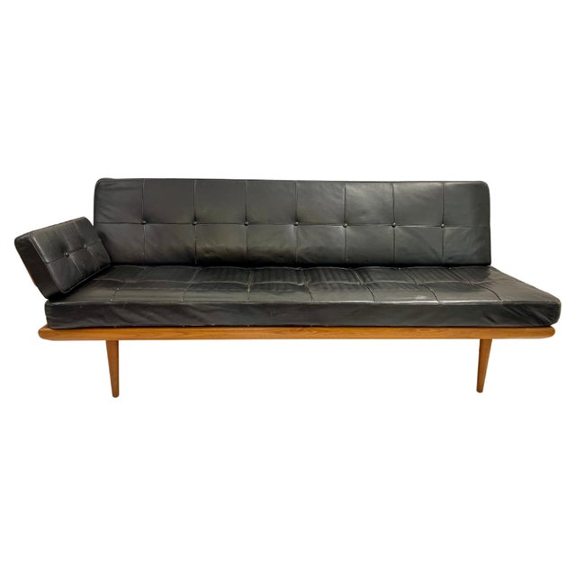 Black Mid-Century Modern Minerva Sofa attributed to Peter Hvidt & Orla Mølgaard Nielsen, 1950s For Sale - Image 8 of 8