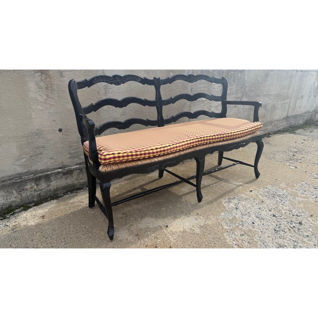 French Provincial Fremarc Attributed Custom French Provincial Black Ladder-Back Rush Seat Settee For Sale - Image 3 of 10
