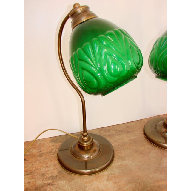 Forest Green Modern Table Lamps in Brass and Glass, 1980s, Set of 2 For Sale - Image 8 of 9