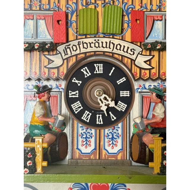Late 20th Century 1970s West German Hofbräuhaus Chalet Cuckoo Clock For Sale - Image 5 of 9
