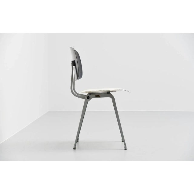 Gray Revolt Chair attributed to Friso Kramer for Ahrend De Cirkel, 1958 For Sale - Image 8 of 9