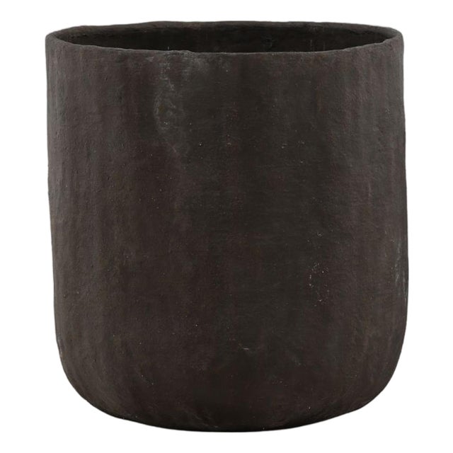 Modern Outdoor Dark Cocoa Composite Planter Large For Sale