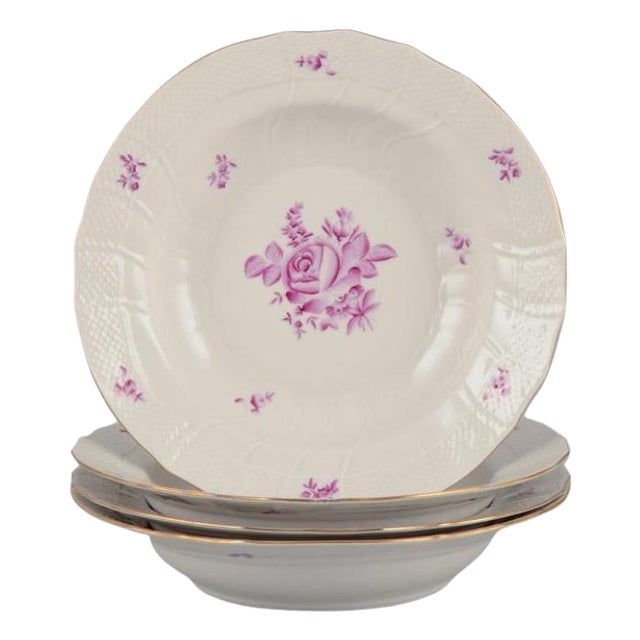 Deep Plates with Purple Floral Motifs from Herend, Hungary, Set of 4 For Sale