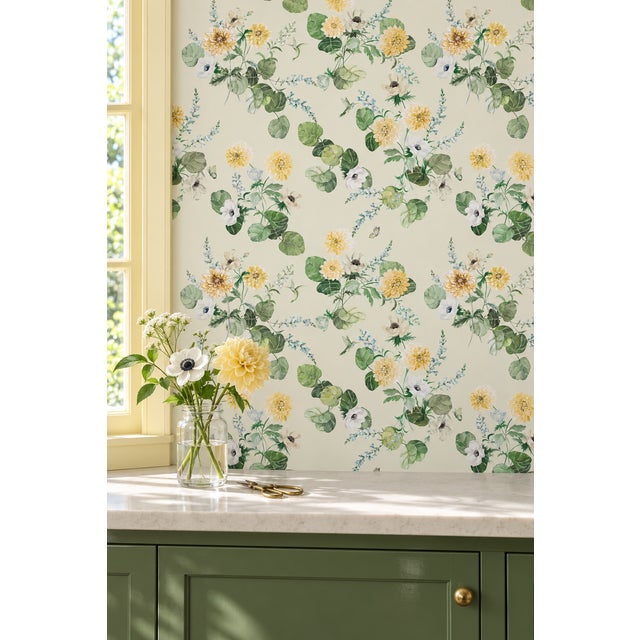Traditional Chirp Society Floral Grasscloth Wallpaper by House Party | Secret Garden Green | 6 Yards For Sale - Image 3 of 11