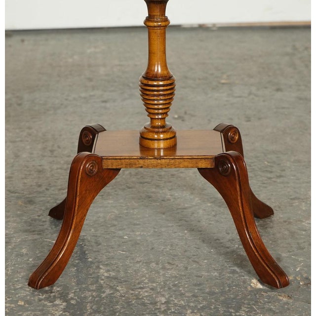 Animal Skin Vintage Yew Wood Burgundy Leather Top Side Table with Pie Crust For Sale - Image 7 of 11