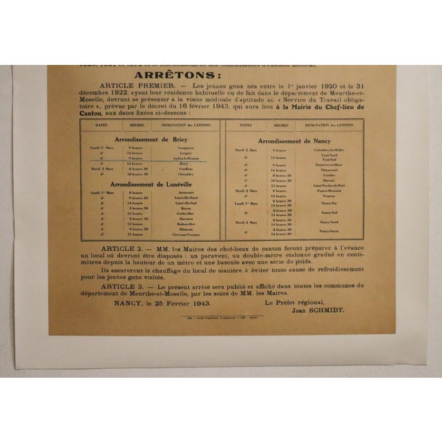 French 1943 French World War Two Poster - "Service - Du Travail Obligatoire" For Sale - Image 3 of 3