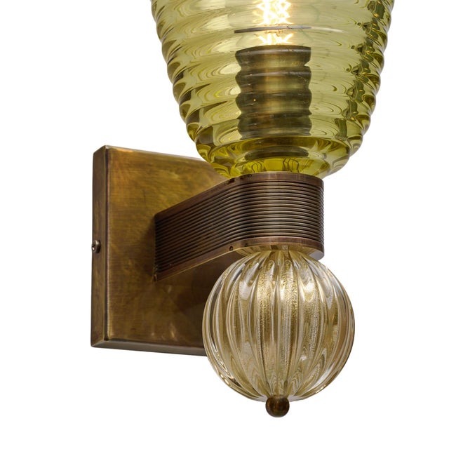 Pair of Murano Olive Green Glass and 24 Carat Gold Avventurine Sconces For Sale In Austin - Image 6 of 10