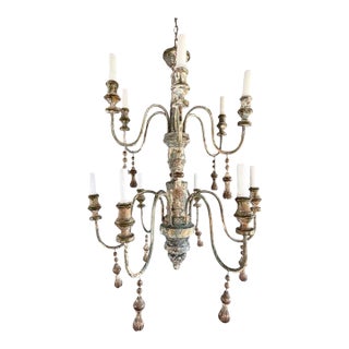 Mid 20th Century Mediteranean Style Italian Painted & Parcel Gilt Wood 12-Light Chandelier For Sale