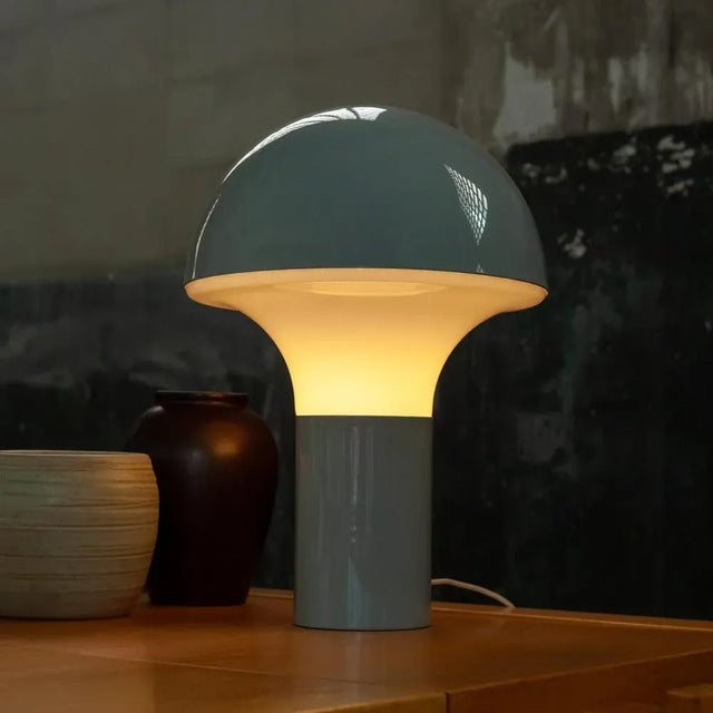 Large table lamp, in glass and metal, Italy, 1970s. This is a frivolous grey almost blue mushroom shaped table lamp,...