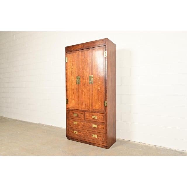 Mid-Century Modern Henredon Mid-Century Modern Campaign Oak Armoire Dresser or Gentleman's Chest, Circa 1970s For Sale - Image 3 of 14