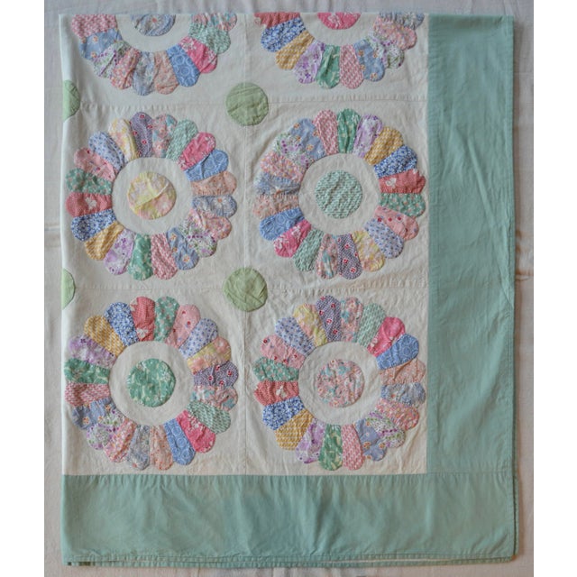 1940s Dresden Plate Quilt - For Sale - Image 4 of 12