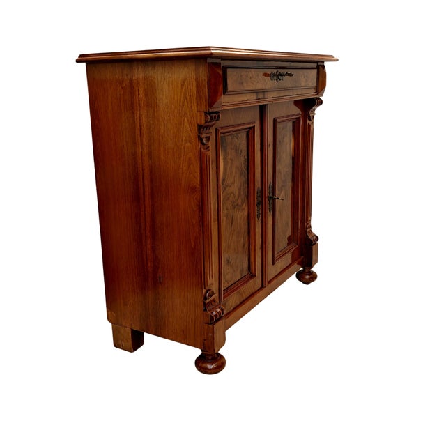 19th Century German Renaissance Revival Burl Walnut Side Cabinet, 1860s For Sale - Image 5 of 9