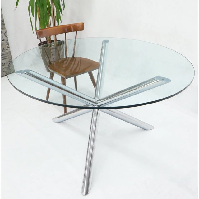Metal Jack Shape Large Polished Chrome Round Glass Top Dining Table For Sale - Image 7 of 11