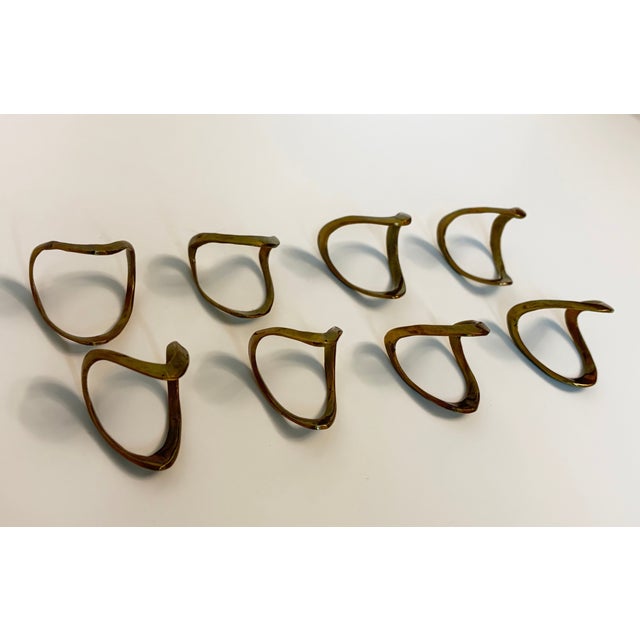 Vintage Sculptural Brass Napkin Rings, Set of 8 For Sale In Atlanta - Image 6 of 7