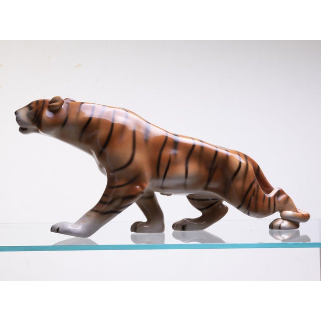 Modern Czechoslovakian Tiger from Royal Dux, 1960s For Sale - Image 3 of 7