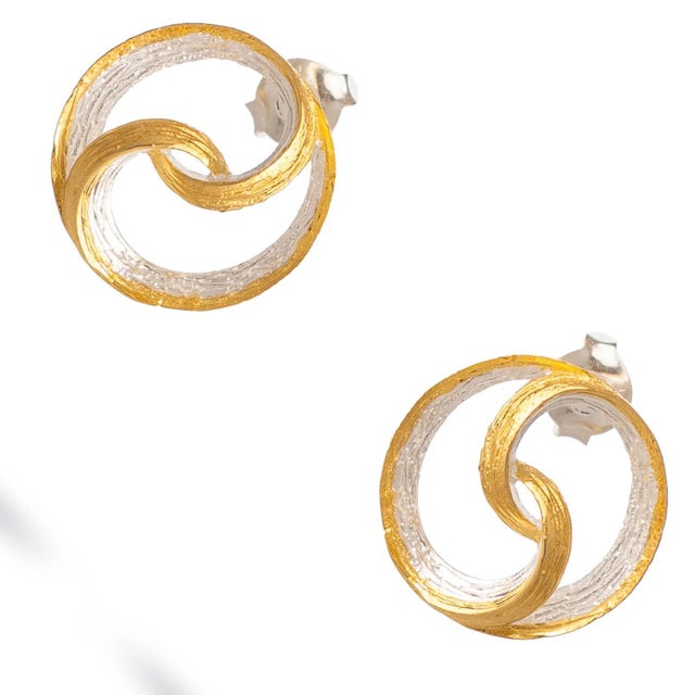 Early 21st Century Eternal Balance Mixed Metal Earrings, A Pair For Sale - Image 5 of 6