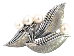 1990s Mikimoto Estate Akoya Pearl Floral Brooch Sterling Silver 5 mm