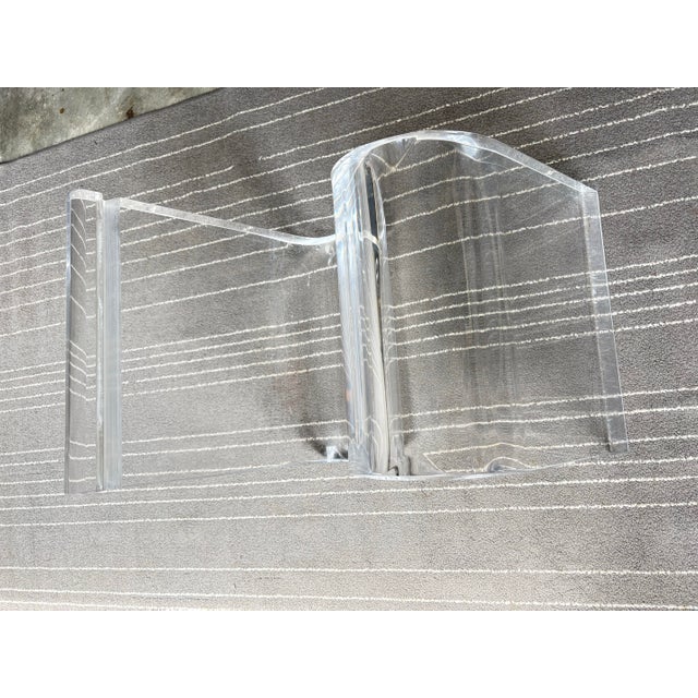 1980s Modern Lucite Glass Wave Zig Zag Suspension Waterfall Acrylic Coffee Cocktail Table For Sale - Image 9 of 9