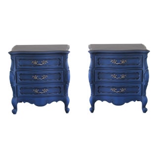 Pair of Vintage French Provincial Blue Nightstands For Sale
