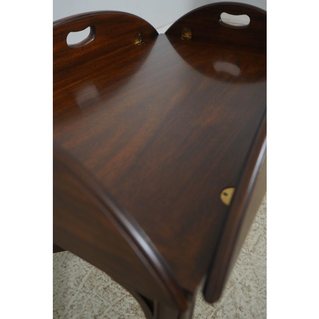 1970s Henkel Harris Virginia Galleries Mahogany Butlers Coffee Table For Sale - Image 5 of 13