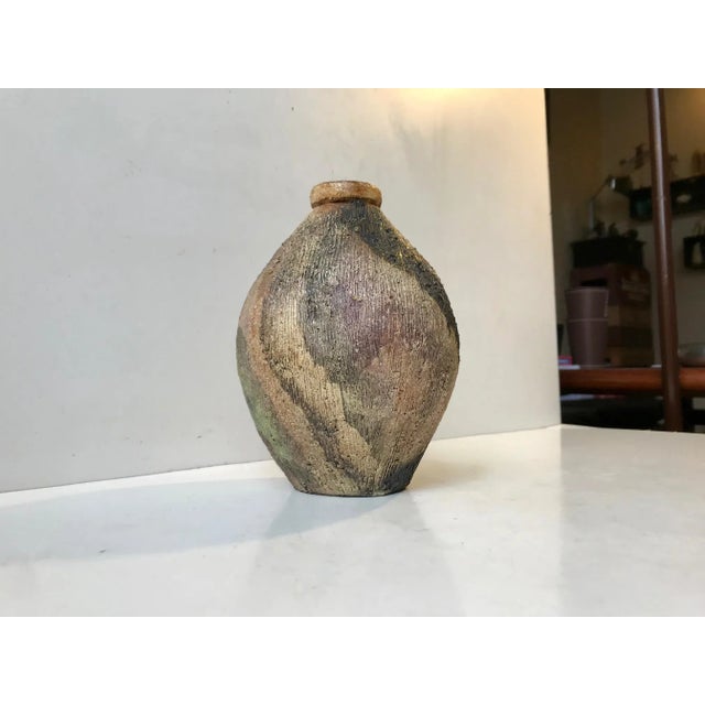 Dutch Camouflage Chamotte Clay Vase from Jamaco For Sale - Image 4 of 7