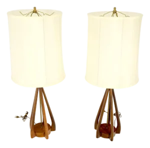 Mid 20th Century Oiled Walnut Mid-Century Modern Carved Sculptured Table Lamps Pearsal Mint - A Pair