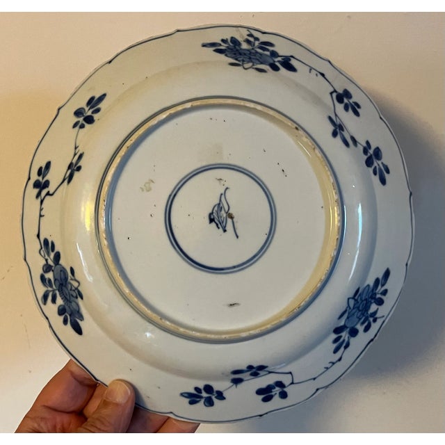 Antique 18th Century Chinese Kangxi Blue and White Porcelain Plate Decorated With Flowering Prunus Tree and Garden Fence For Sale - Image 10 of 11