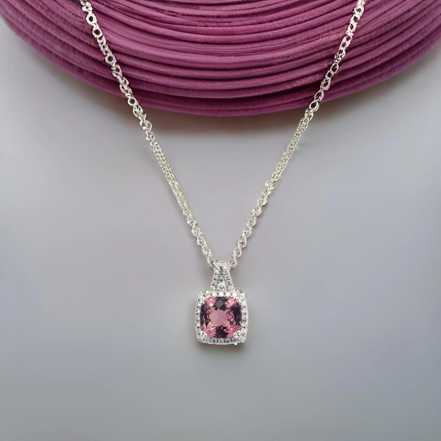 Metal Diamond Rubellite Tourmaline Necklace 5.47 TCW 18k Gold Certified For Sale - Image 7 of 18