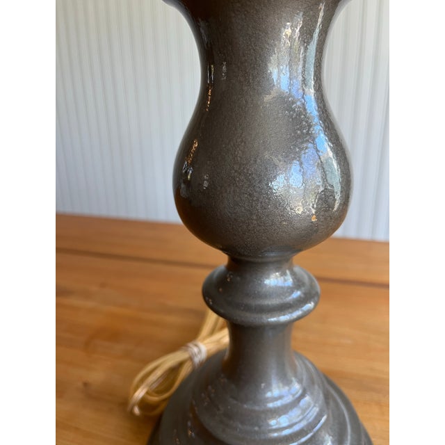 1960s Hollywood Regency Tall Enameled Brass Table Lamp For Sale In Washington DC - Image 6 of 6