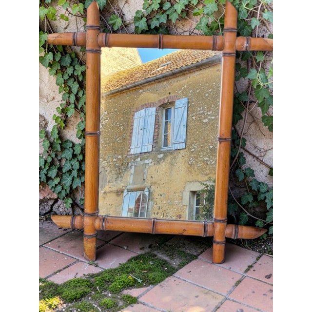 Bamboo-style wooden mirror, 1960s, Original mirror Height 61 cm Width 51 cm Depth 3 cm Weight 3.1 kg In good condition...